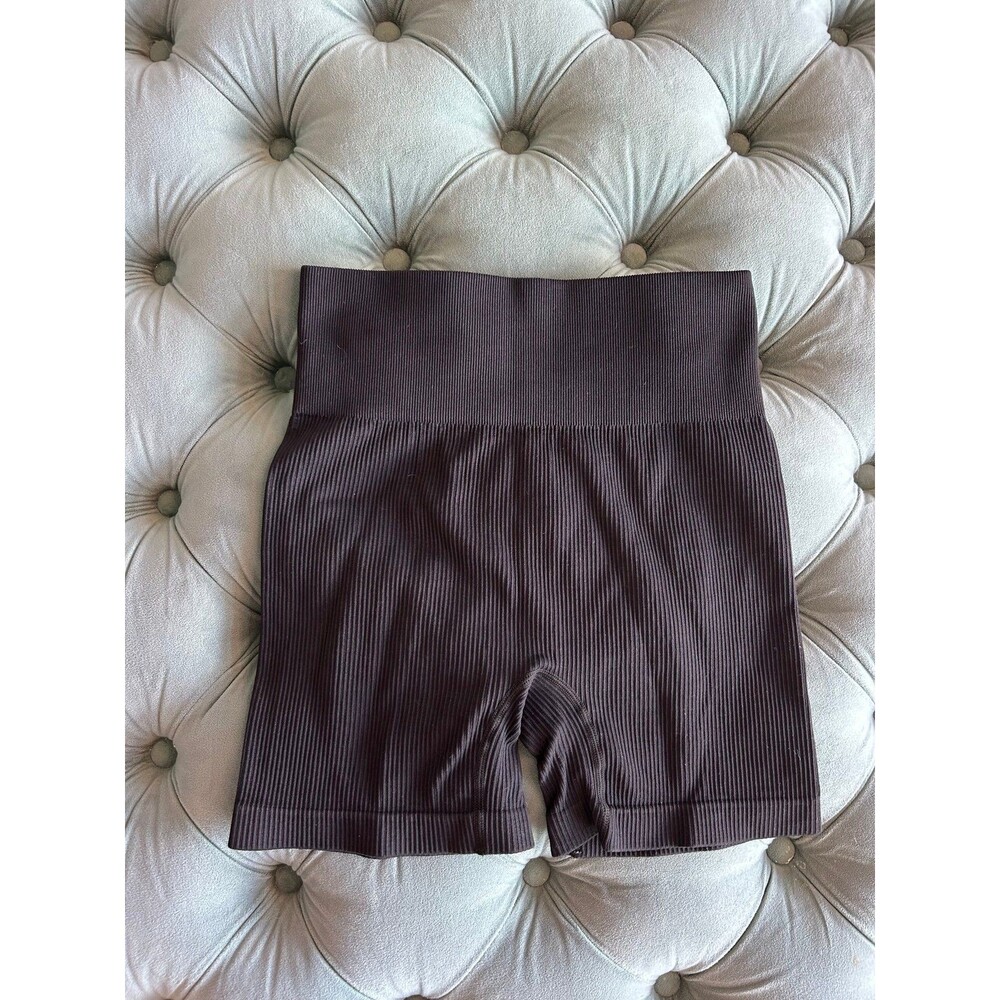 OQQ Ribbed biker shorts womens size medium M
